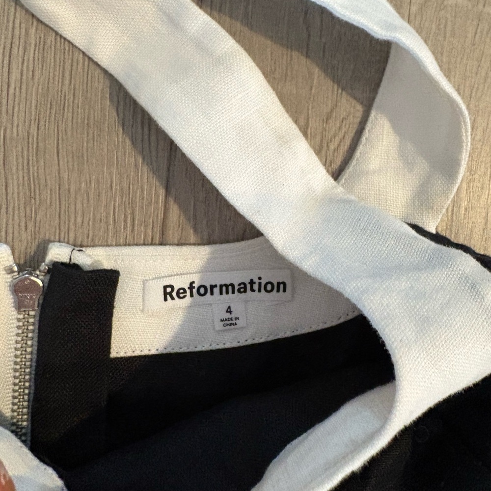 Reformation Robbie Linen Top Size 4 LIKE NEW Black/White - Picture 6 of 8